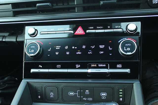 Hyundai Santa Fe 1.6 h T-GDi Calligraphy Auto 4WD Euro 6 (s/s) 5dr (7Seat)