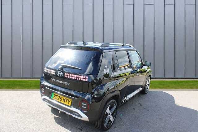 Hyundai INSTER Long Range 49kWh 02 Auto 5dr Black