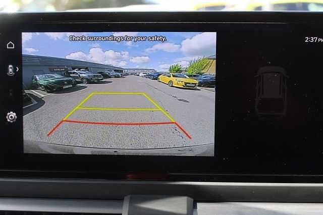 Hyundai INSTER Long Range 49kWh 02 Auto 5dr Black