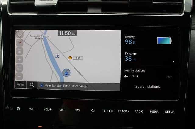 Hyundai INSTER Long Range 49kWh 02 Auto 5dr Black