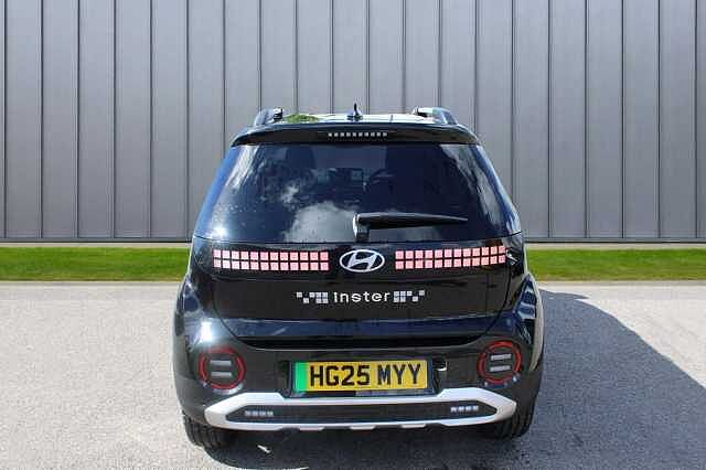 Hyundai INSTER Long Range 49kWh 02 Auto 5dr Black