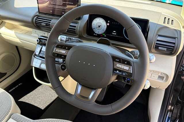 Hyundai INSTER Long Range 49kWh 02 Auto 5dr